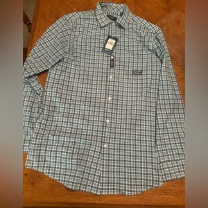 Chaps Men's Button Down Shirt - Long Sleeve Collared Shirt for Men